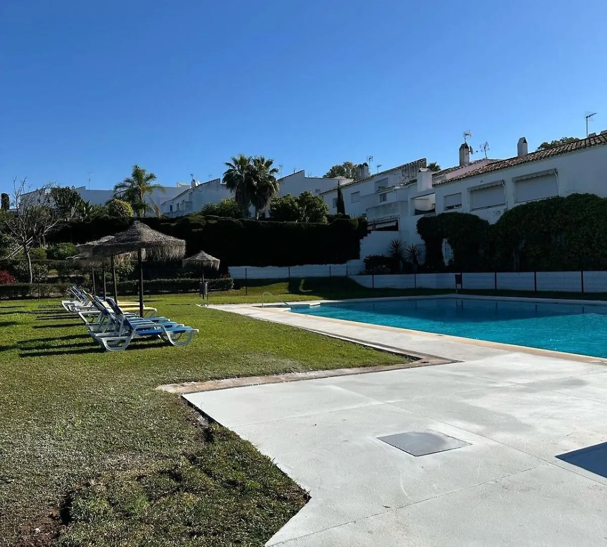 Holiday home Gran Casa Luminosa Con Jardin Privado Villa Estepona